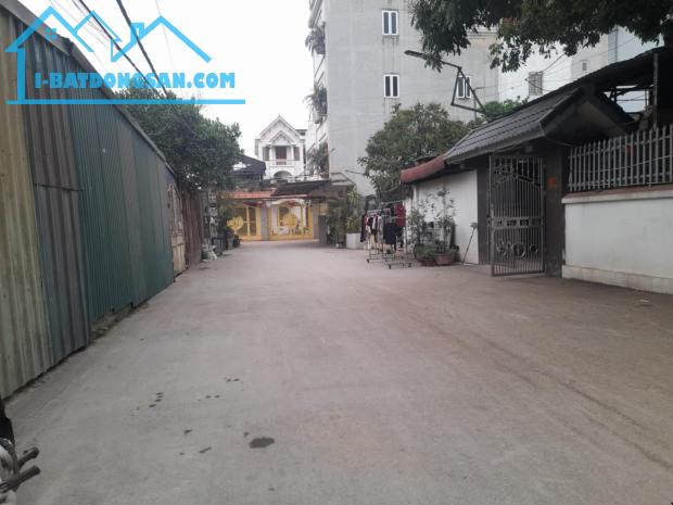 ĐẤT PHỤNG CHÂU ÔTÔ ĐỖ CỬA ĐƯỜNG THÔNG 50M HƠN 2TỶ - 2