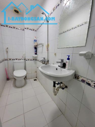 LÁNG HẠ - NHÀ ĐẸP - PHÂN LÔ - 2 THOÁNG - GẦN PHỐ - Ô TÔ TRÁNH - 80M² HƠN 19 TỈ - 5