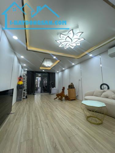 bán nhà quận 7 hẻm xe hơi lâm văn bền - 2 tầng - giá 7,5 tỷ - 1