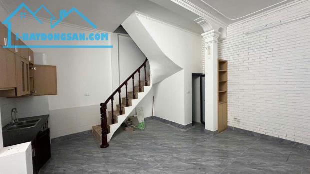 BÁN NHÀ THỤY KHUÊ 52M2X4 TẦNG , 170TR/M2 , SIÊU HIẾM , MẶT NGÕ THÔNG - 8.8 tỷ - 2