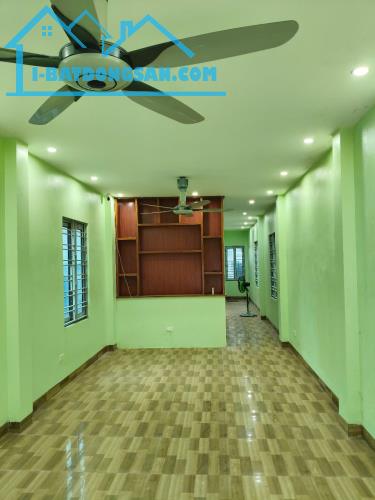 Bán Gấp nhà 3 tầng, Ngọ Xá, TT Vân Đình, Ứng Hòa, 64m2, 3.3 tỷ
