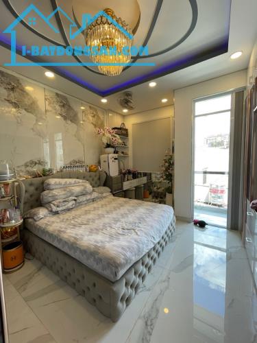 Nhà đẹp Tùng Thiện Vương 4x15 chỉ 50m ra mặt tiền giá chào 7 tỷ - 2