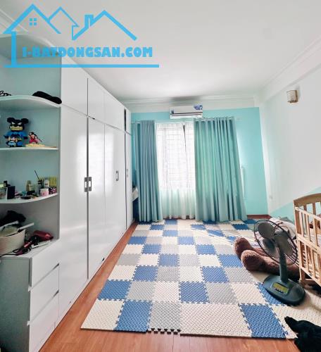 Cho thuê nhà ngõ 200 Vĩnh Hưng, 5 tầng x 42 m2, 3 ngủ khép kín, 12.5 Triệu - 3