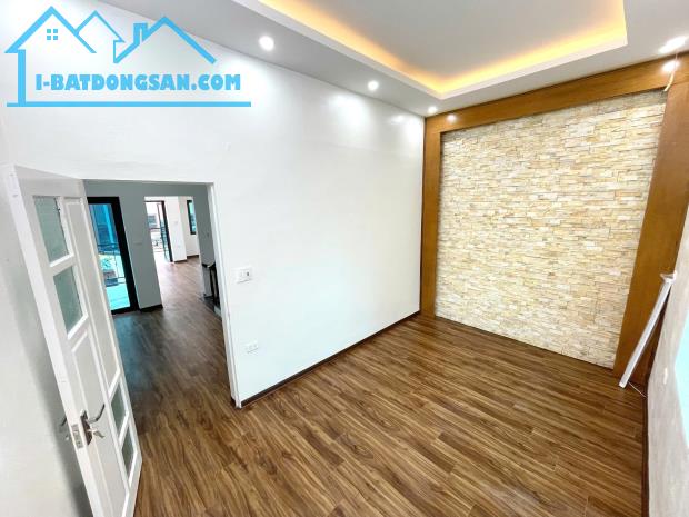 Bán nhà Ngọc Trục, Đại Mỗ, Nam Từ Liêm nhà đẹp ô tô đỗ cửa dt 43m 5t mt 4,5m giá 6,8 tỷ - 4