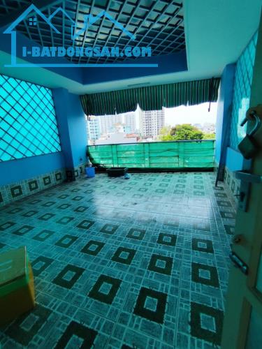 Bán căn hộ dịch vụ hiếm Q6, đường Nguyễn Văn Luông, 51m, hẻm xe hơi, 4 lầu, chỉ nhỉnh 6 tỷ - 3