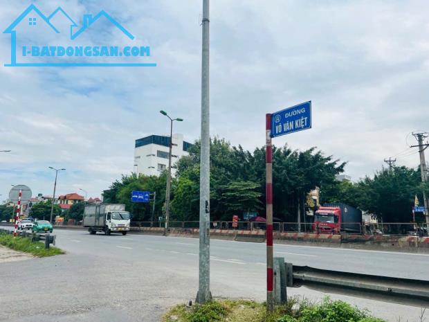 Bán đất Nam Hồng Đông Anh, Lô góc, 2 mặt thoáng, 57m2, 3,8 tỷ