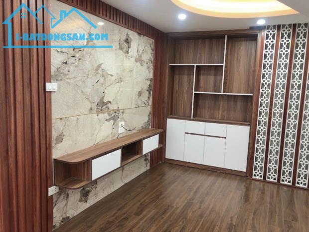 NHÀ 5 TẦNG - FULL NỘI THẤT - GẦN MỸ ĐÌNH, CẦU GIẤY - NGÕ NÔNG - HIẾM CÓ!