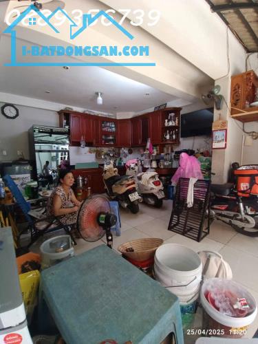 BÁN GẤP NHÀ TRUNG TÂM QUẬN 10 – ĐƯỜNG BA THÁNG HAI – GIÁ CHỈ 4.5 TỶ