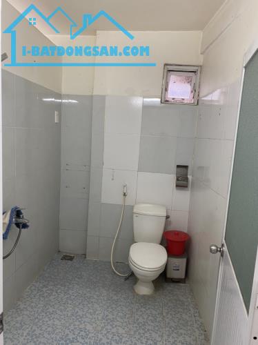 Cần bán 300m2 đất có sẵn nhà cấp 4 còn mới lô 2 đường Đặng Văn Lãnh - Phan Thiết ô tô tận - 3