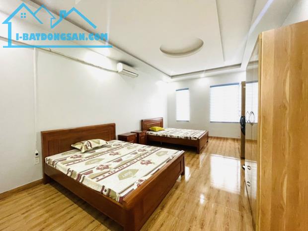 Cho thuê nhà Văn Cao, 4 phòng ngủ full đồ, DT: 55m2. - 4