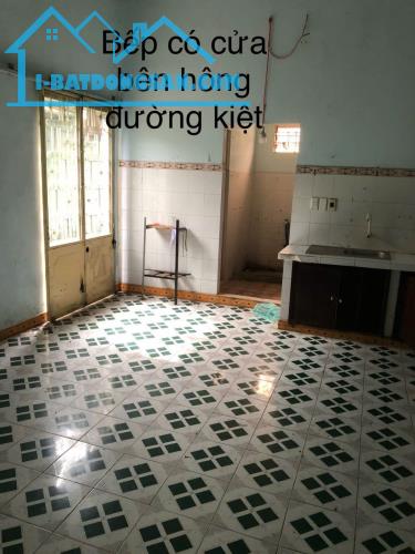 NHÀ MT ÂU CƠ LÔ GÓC KIÊN CỐ – 2 TẦNG ĐÂT 141M2 – 3 MẶT THOÁNG – GIÁ CHỈ 4.4 TỶ - 2