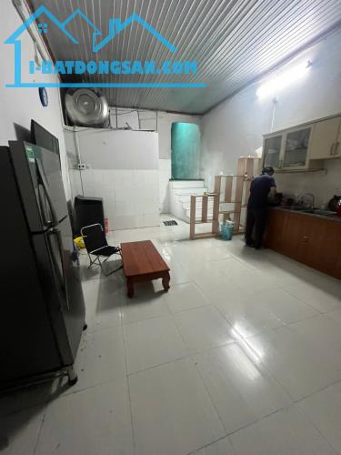 Bán nhà mặt tiền QL1A gần Bệnh Viện Thánh Tâm, Biên Hòa, 150m2, giá rẻ chỉ 9 tỷ 200. - 1
