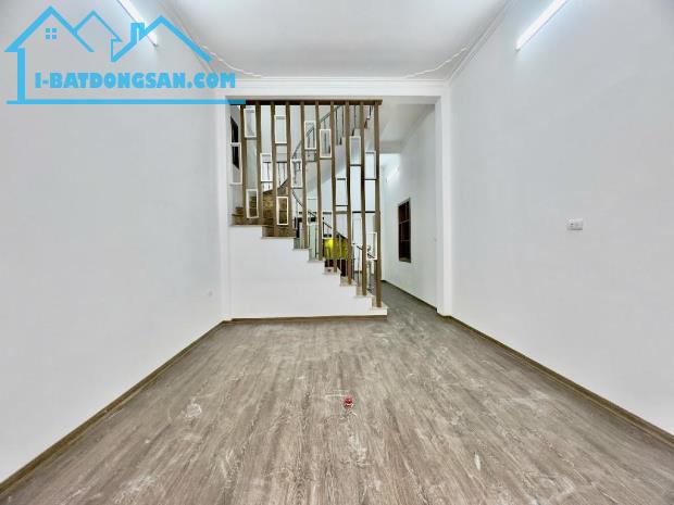 💥NHÀ MỚI KÍNH KOONG - SÁT TRƯỜNG THCS VẠN PHÚC - Ô TÔ TRÁNH 10M - 59m2 Nhỉnh 3 tỷ síu💥 - 1