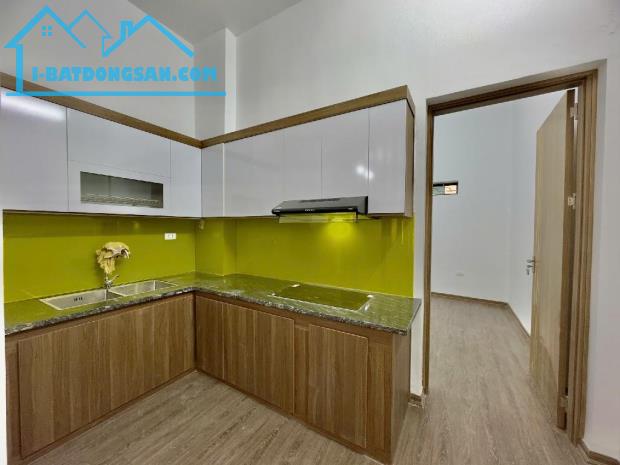 💥NHÀ MỚI KÍNH KOONG - SÁT TRƯỜNG THCS VẠN PHÚC - Ô TÔ TRÁNH 10M - 59m2 Nhỉnh 3 tỷ síu💥 - 2