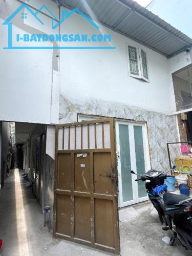 Nhà mới 2 tầng đường Số 1 giáp Quận 8, Giá: 1.25 Tỷ