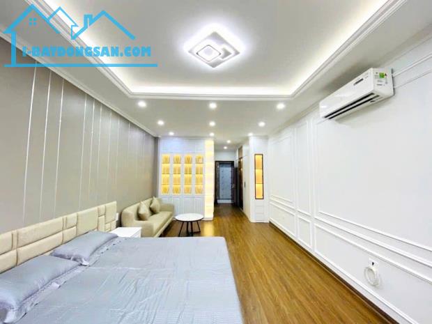 GẦN 50M, NHÀ 5 TẦNG LẠC LONG QUÂN CẦN BÁN , THOÁNG TRƯỚC SAU, GẦN BÃI ĐỖ XE Ô Tô, 9.2 TỶ - 2