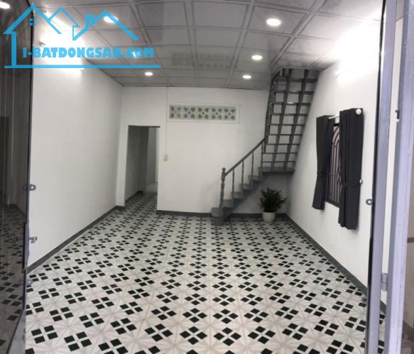 Bán nhà 82m2, Hẻm xe hơi 5m Đường Lũy Bán Bích, Quận Tân Phú - 1