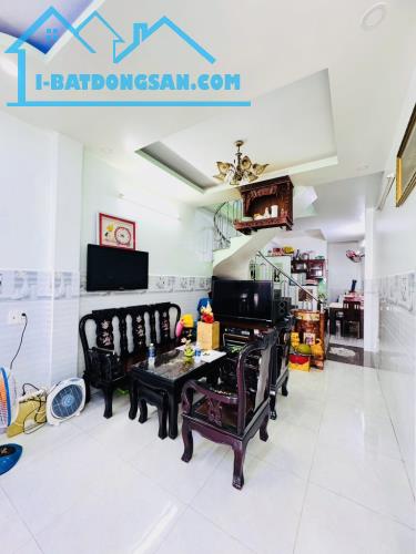 BÁN NHÀ - TÊN LỬA - AEON BÌNH TÂN - 52M2 - HẺM 4M - AN NINH - CHỈ 4.29 TỈ