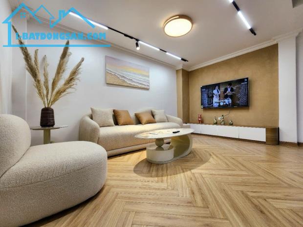 Bán nhà ngõ Mai Hương -Hai Bà Trưng -Hà Nội, diện tích 37m2 thiết kế 5tầng - 2