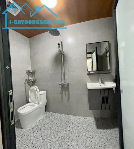 SIÊU PHẨM BA ĐÌNH - 80M2 - VỊ TRÍ TRUNG TÂM - Ô TÔ TRÁNH - GIÁ NHỈNH 5.X TỶ - 3