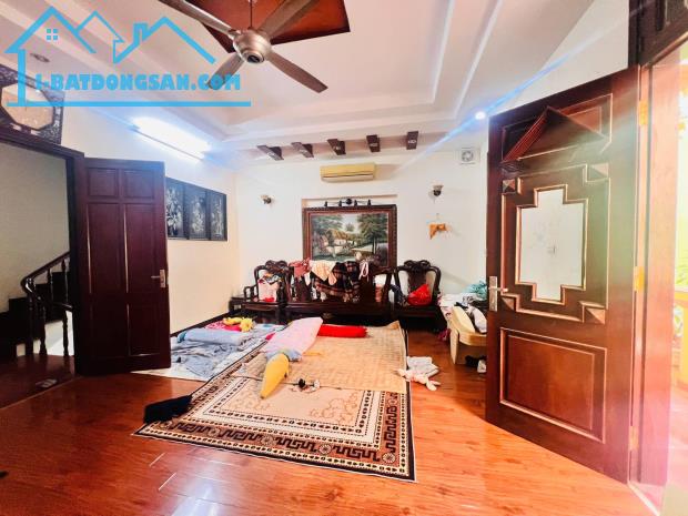 HIẾM Cần bán nhà Nguyễn Chánh, Cầu Giấy, 60m2, KD- Vỉa hè đẹp, 25.8 tỷ - 2