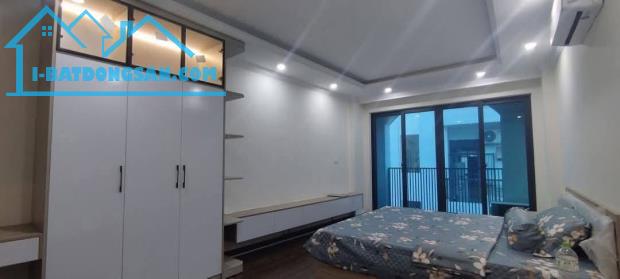 MẶT NGÕ NGUYỄN VĂN HUYÊN - 20M RA PHỐ - ÔTÔ VÀO NHÀ - GIÁ 19 TỶ - 1