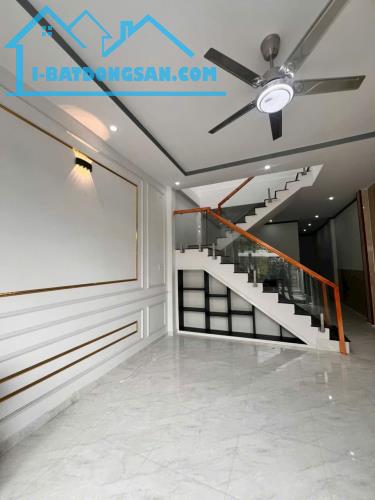 Bán Gấp Nhà Thạnh Phú – Hẻm Rộng – Nội Thất Đầy Đủ – Giá Tốt - 1