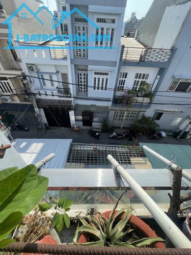 Bán nhà 100m2, HXH, Liên Khu 4-5, Bình Tân, 3 tầng, 5PN, giá 5.9 tỷ còn thương lượng. - 2