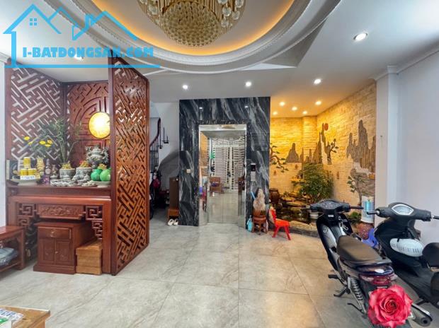 TẦM TIỀN, NHÀ ÁI MỘ 40M, 6T, MT6M, NỞ HẬU, THANG MÁY, TẶNG NỘI THẤT, 10M RA Ô TÔ TRÁNH. - 1