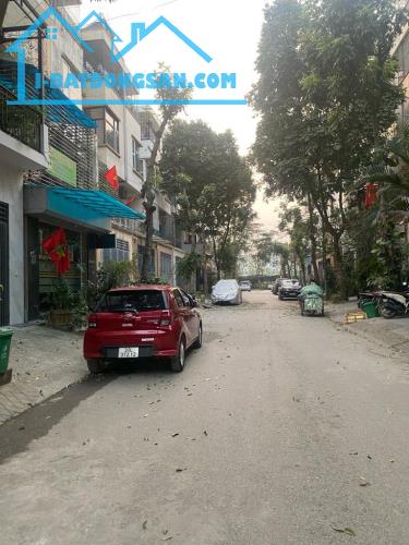 BÁN LIỀN KỀ KĐT VĂN PHÚ, PHÂN LÔ Ô TÔ, KINH DOANH MỌI MẶT HÀNG, DT: 80M2, GIÁ 15,3 TỶ