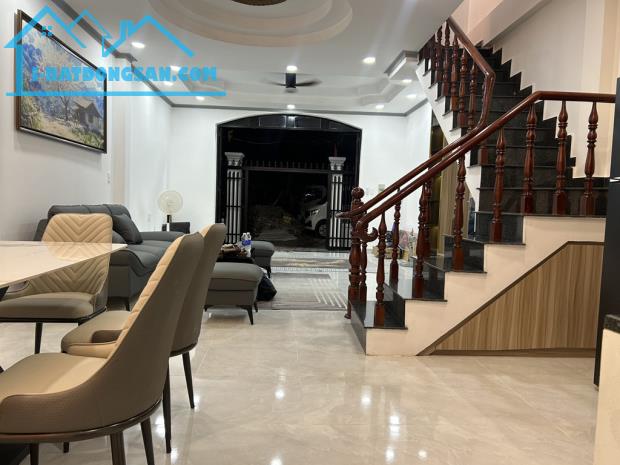 Nhà mới cực đẹp 85m2, hẻm xe tải , 1 sẹc , 10m ra MT, Trường Thạnh Q9 - 3