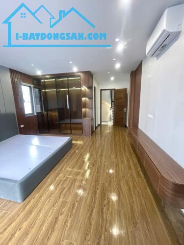 Bán Nhà Ngọc Thuỵ Hơn 12 tỷ-58m2-Mt 5m-6 Tầng THANG MÁY-GARA Ô TÔ-LÔ GÓC- NGÕ THÔNG - 2
