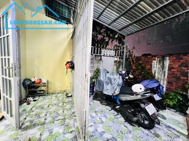 Hóc Môn bán nhà vị trí đẹp gần Nguyễn Thị Sóc QL 22 ngang 5,1m giá chỉ 5,2ty - 3