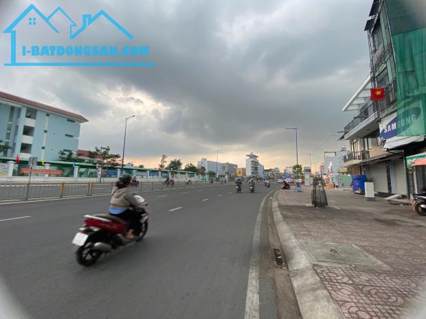 Cho thuê nhà đường Tên Lửa, Bình Tân, 10x20m, 45tr, đoạn mới làm - 2