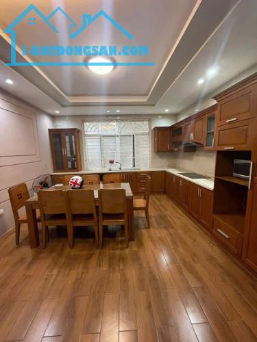 CHO THUÊ NHÀ 4 TẦNG NGUYỄN VĂN LỘC GIÁ 27 TRIỆU, KINH DOANH VP - 2