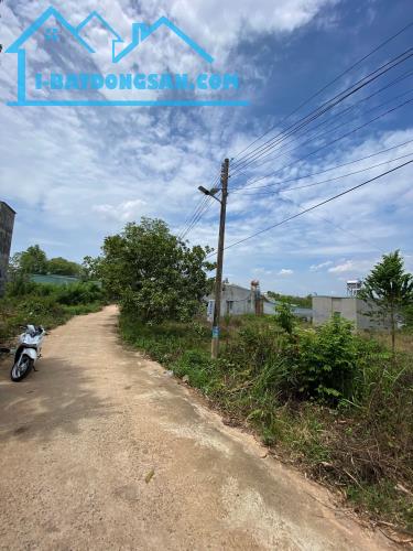 BÁN ĐẤT THỔ CƯ 250m2 600tr – VỊ Trí Đẹp Một Lô Duy Nhất
