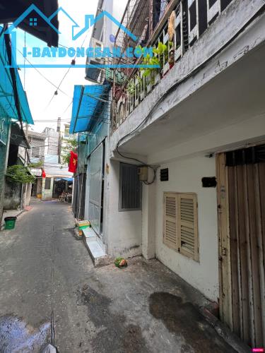 Bán nhà 71m2, cách 30m ra mặt tiền Hậu Giang, p11.Q6, 2 tầng chỉ 6.1 tỷ