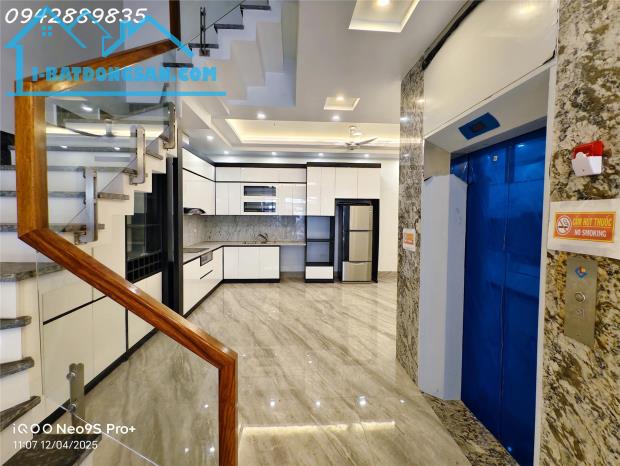 tôi chính chủ bán nhà Lý Sơn, Ngọc Thụy, Long Biên, DTSD 400m2 x 5T 1 tum sổ 101m oto,