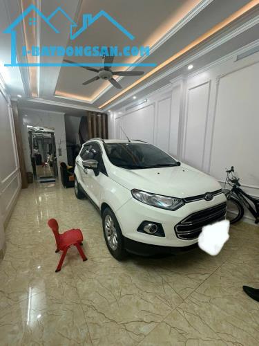 Cho thuê Nhà Riêng Thang Máy Ô Tô Nguyễn Ngọc Nại - Thanh Xuân  40m x 7T giá 30tr
