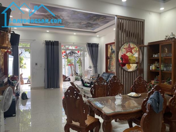 Bán nhà 168m² 2 tầng, 3PN, 2 WC, Tỉnh lộ 43, Tam Bình, Thủ Đức - 8.4 tỷ - 1