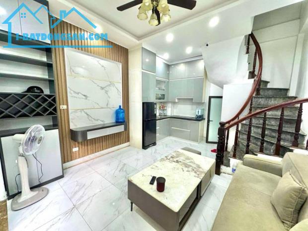 Bán nhà phố Nguyễn Đức Cảnh - gần hồ Đền Lừ ngõ thông các ngả , dt 26M giá 5.6 tỷ SĐCC - 1