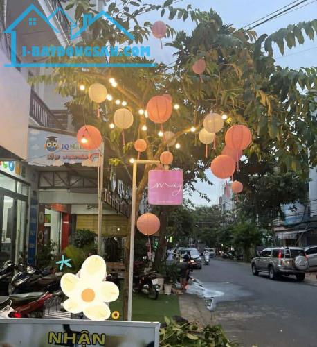 Sang shop hoa Mây Home Decor gần đầu đường Lý Chính Thắng Cần Thơ - 3