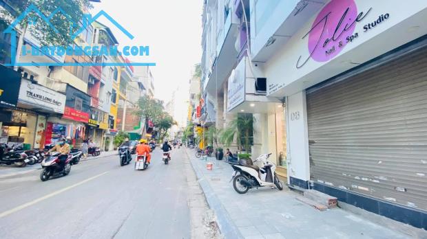 Bán nhà mặt phố Đốc Ngữ - BA ĐÌNH, kinh doanh sầm uất 66m 5tầng 19.1tỷ