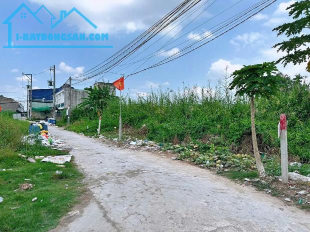 Bán Đất Ấp 2 Hựu Thạnh Đối Diện E city Tân Đức Gía 2ty1 Thổ Cư / SHR - 2