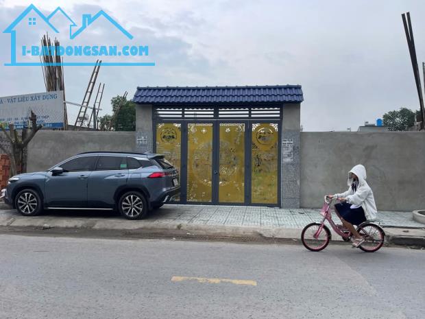 Bán Lô Đất Cực Đẹp mặt Tiền Huỳnh Thị Na, Đường 12m, 475m2.