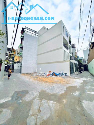 Hơn 5 Tỷ CHDV 5 Tầng 7PN - Ngang 4,8m Hẻm Ôtô - Dòng Tiền 25tr/tháng