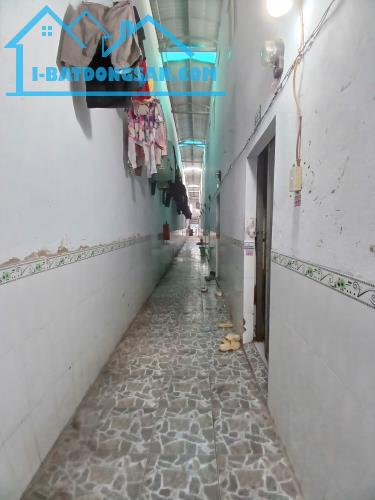 Cần bán gấp dãy trọ 1 xẹt tỉnh lộ 10 Đức Hòa, Long An - 1