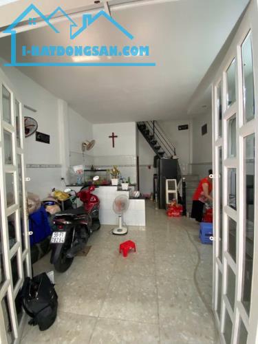 Bán nhà Bình Đông-P14-Quận 8: 34m2, 2 tầng, Hẻm 3 gác, SHR hoàn công đủ chỉ 3,6 tỷ - 3