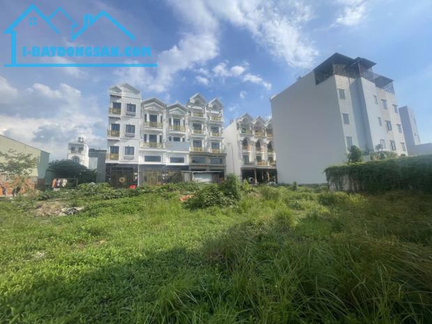 Bom Tấn 29tr/m2 Lô đất khủng gần chợ Bình Thành giáp Tân Phú 2980m2, 83 tỷ - 1