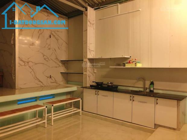 Phòng trọ ký túc xá Quận 10 đầy đủ tiện nghi chỉ 950k/ tháng trọn gói miễn phí điện nước